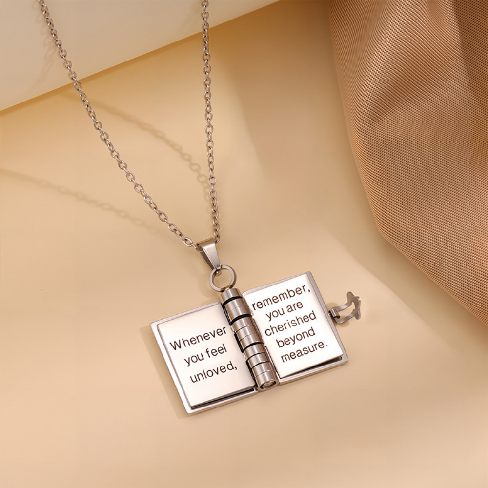 Titanium Steel Love Letter Nec - Snake Plant Ceramic บทวิจารณ์และราคา