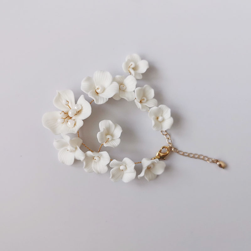 White Porcelain Flower Bridal  - Snake Plant Ceramic บทวิจารณ์และราคา